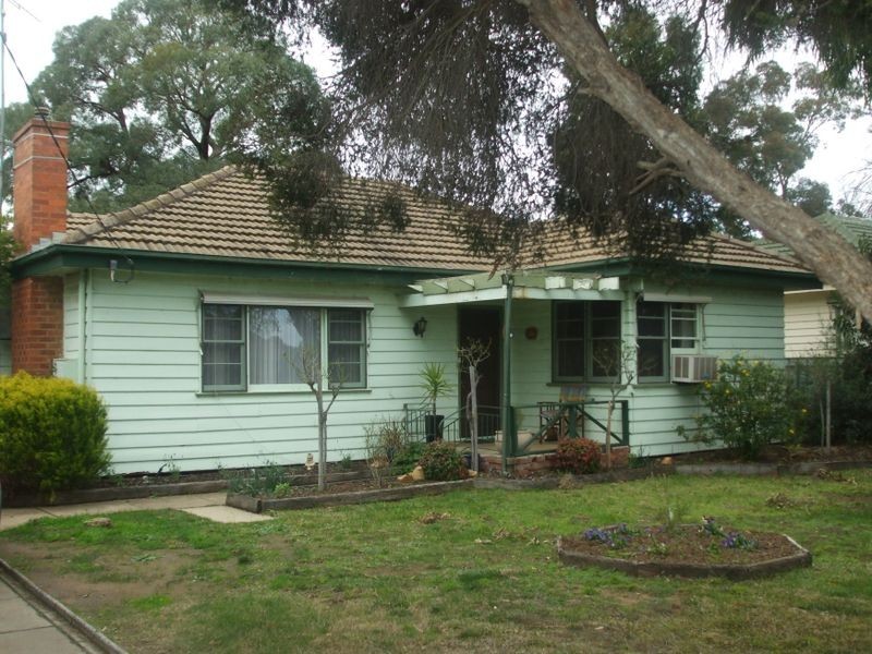 18 Haverfield Street, Echuca VIC 3564