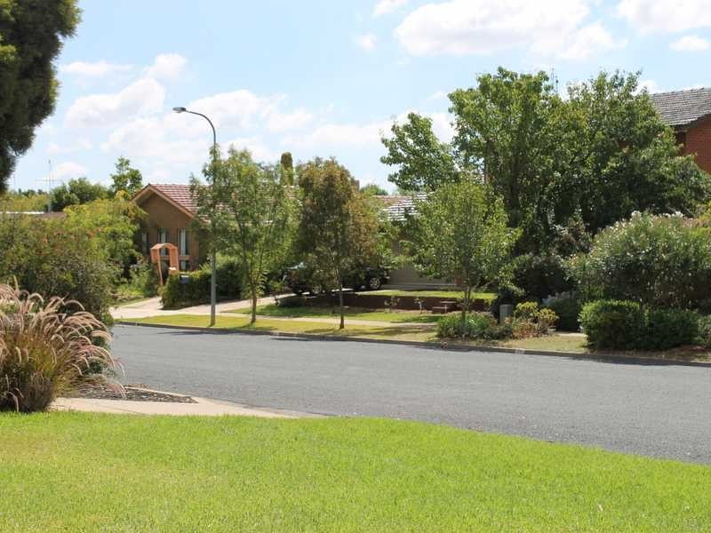 21 Hillview Avenue, Moama NSW 2731
