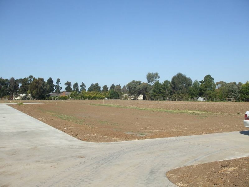 Lot 2 3 & Pambula Court, Echuca VIC 3564