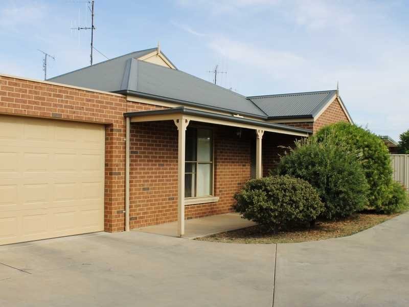 Unit 3/2 Echuca Street, Moama NSW 2731