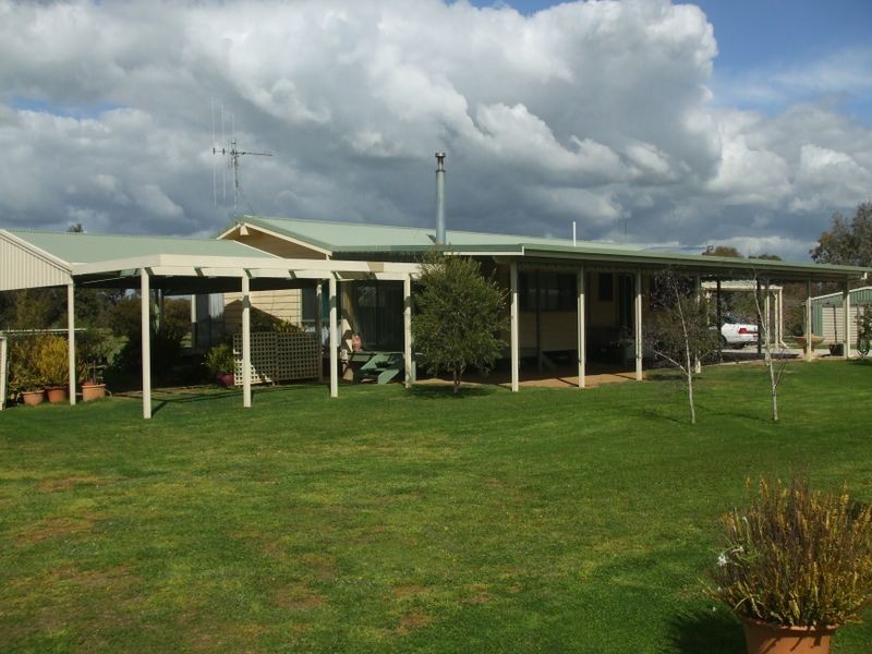 7595 Northern Highway, Echuca VIC 3564