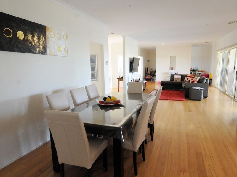 49 Brecon Court, Echuca VIC 3564