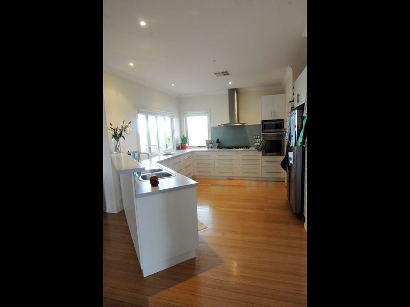 49 Brecon Court, Echuca VIC 3564