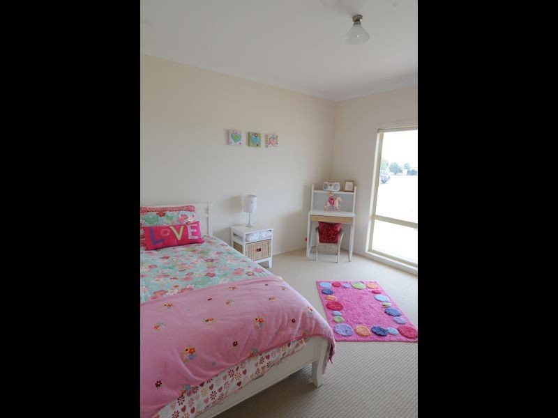 49 Brecon Court, Echuca VIC 3564