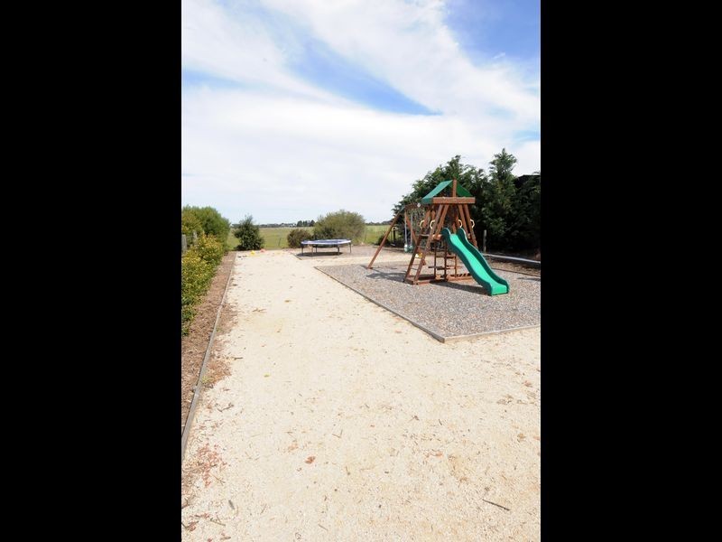 49 Brecon Court, Echuca VIC 3564