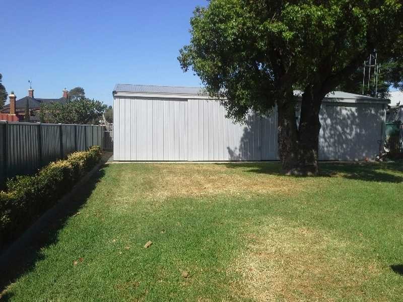 29 Northcote Street, Rochester VIC 3561