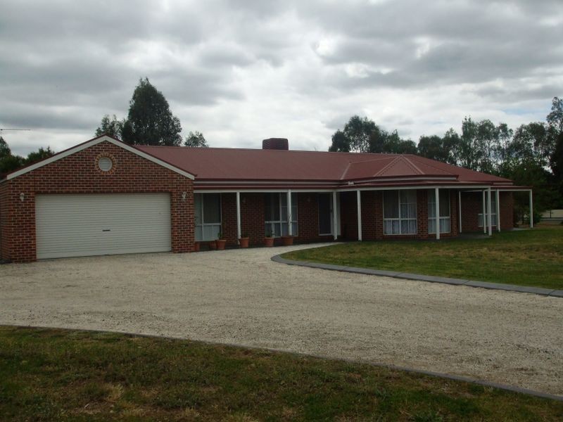 10 Fawkner Ct, Echuca VIC 3564