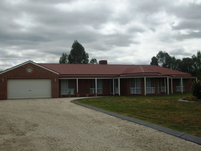 10 Fawkner Ct, Echuca VIC 3564