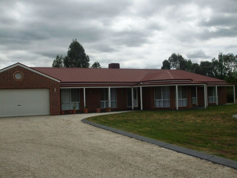 10 Fawkner Ct, Echuca VIC 3564