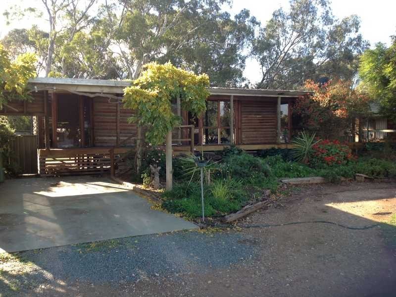 114 Pakenham Street, Echuca VIC 3564