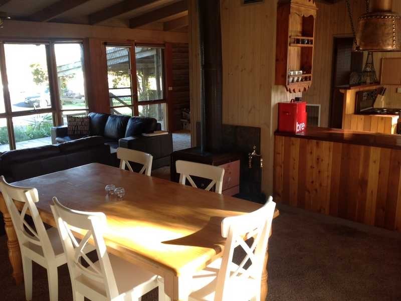 114 Pakenham Street, Echuca VIC 3564