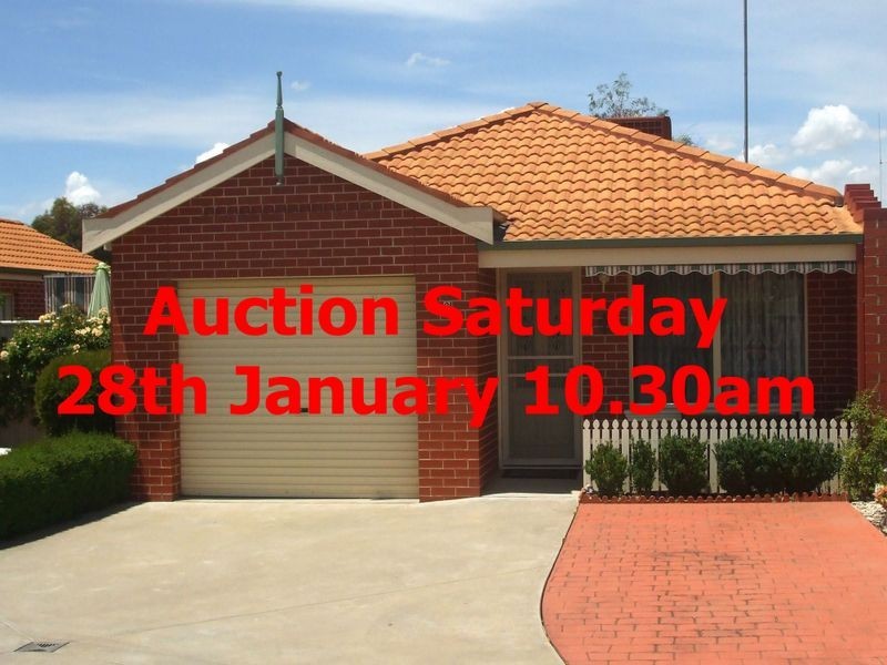 2/74 Hare Street, Echuca VIC 3564