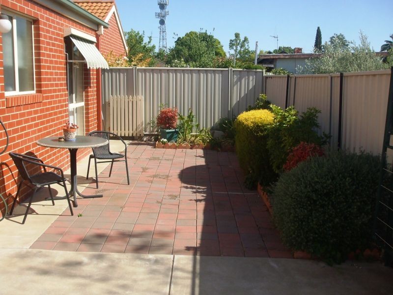 2/74 Hare Street, Echuca VIC 3564