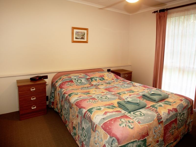 Villa 2 19 Winbi Lane, Moama NSW 2731