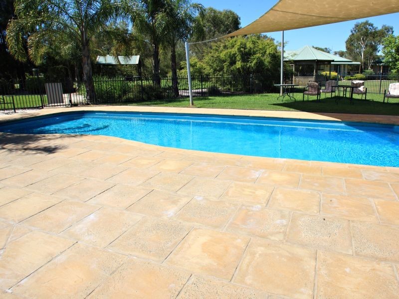 Villa 2 19 Winbi Lane, Moama NSW 2731