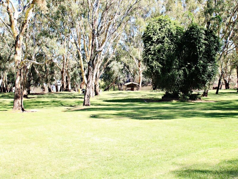 Villa 2 19 Winbi Lane, Moama NSW 2731