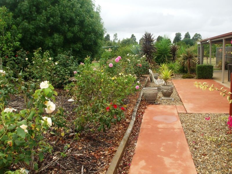 10 Schoeffel Drive, Echuca VIC 3564