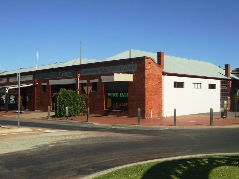 2 Radcliffe, Echuca VIC 3564
