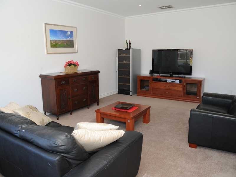 26 Hollara Drive, Moama NSW 2731