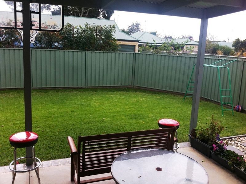 1/14 Simmie Street, Echuca VIC 3564