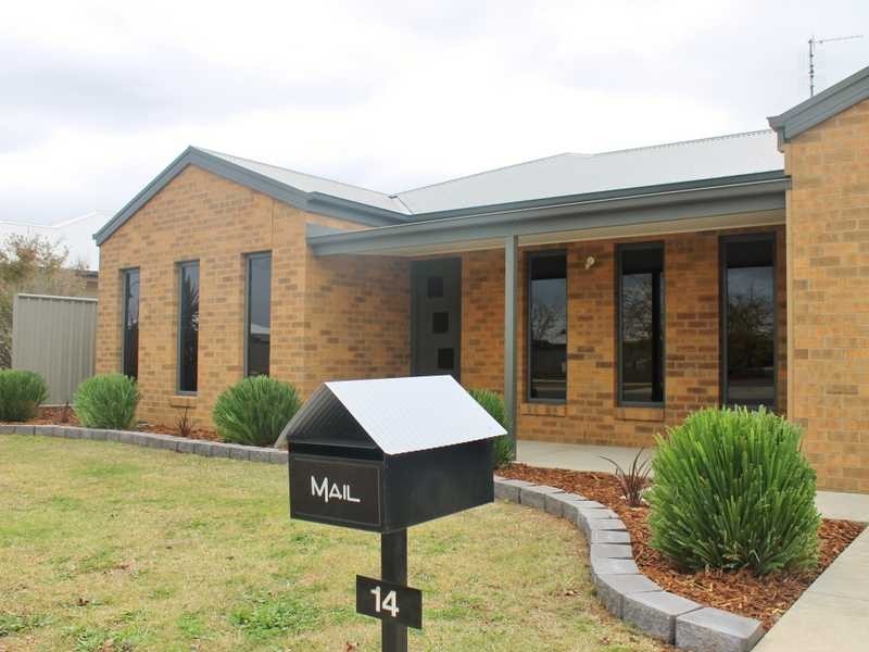 14 Sunset Avenue, Echuca VIC 3564