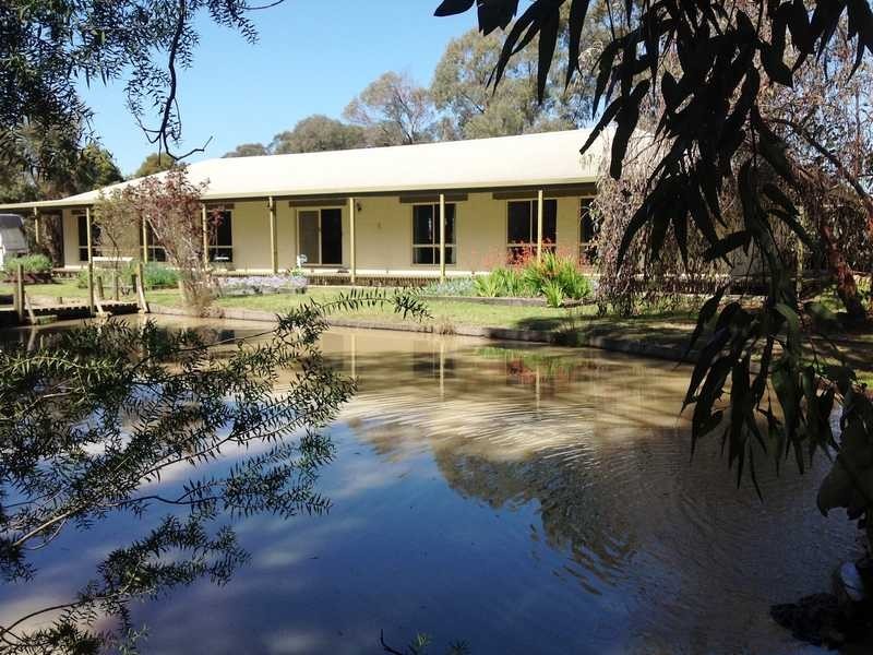 145 Carroll Rd, Echuca VIC 3564
