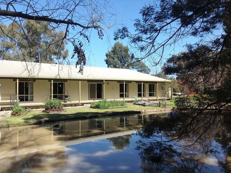 145 Carroll Rd, Echuca VIC 3564