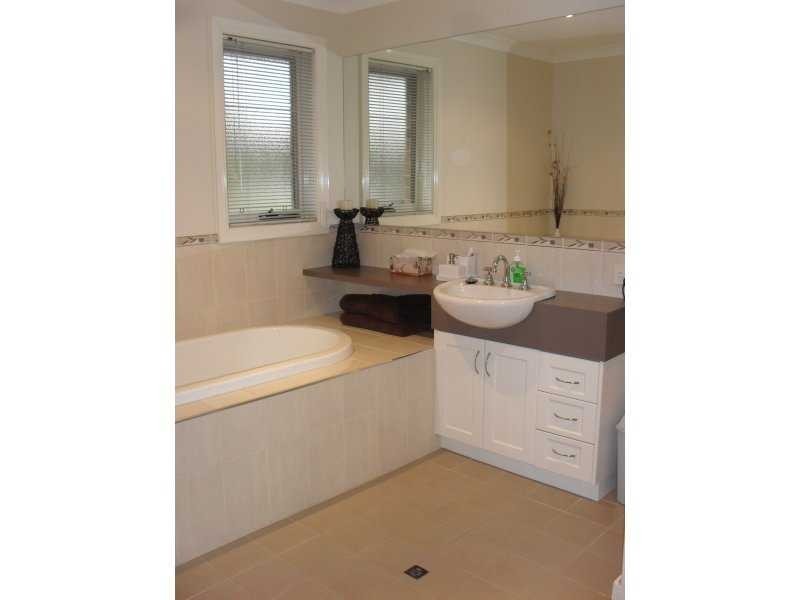 4 Blair Street, Moama NSW 2731