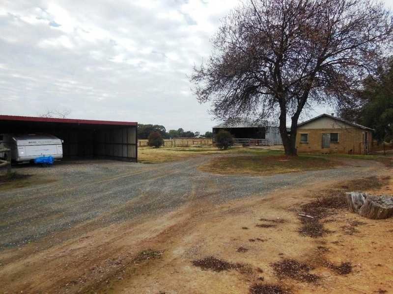 18 Campbell Street, Tongala VIC 3621