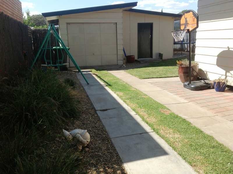 10 Cypress St, Echuca VIC 3564