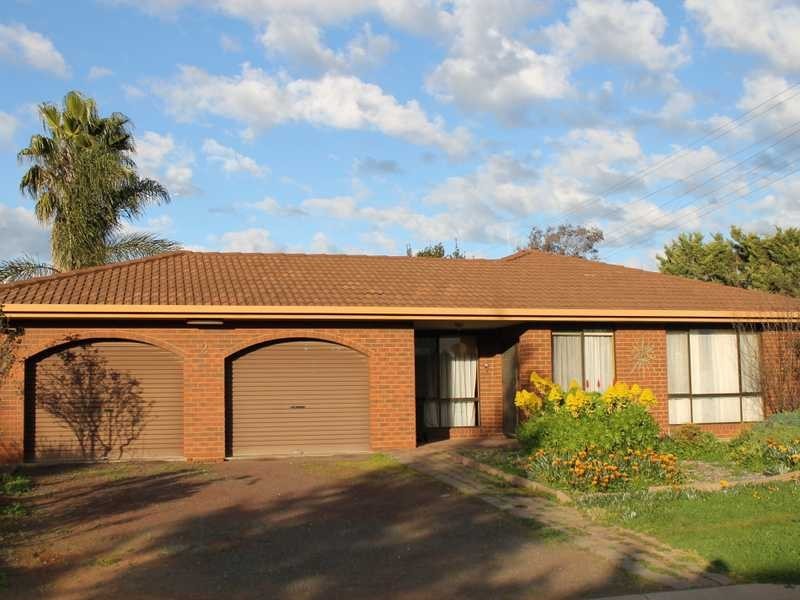 2 Pevensey Place, Echuca VIC 3564
