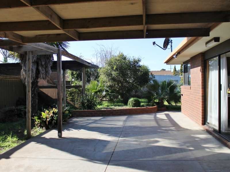 2 Pevensey Place, Echuca VIC 3564