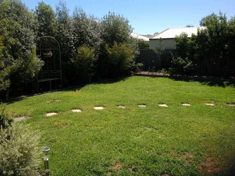 10 Brenton Avenue, Echuca VIC 3564