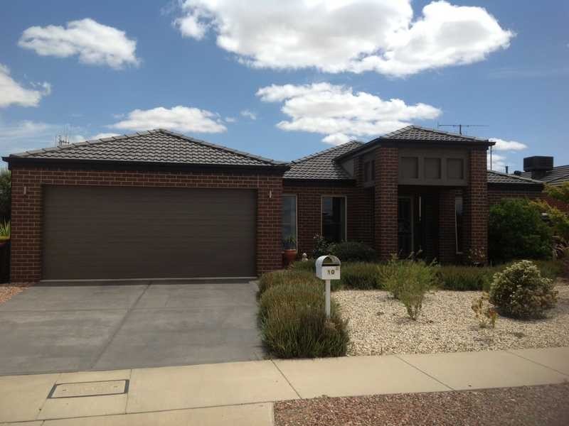 10 Brenton Avenue, Echuca VIC 3564