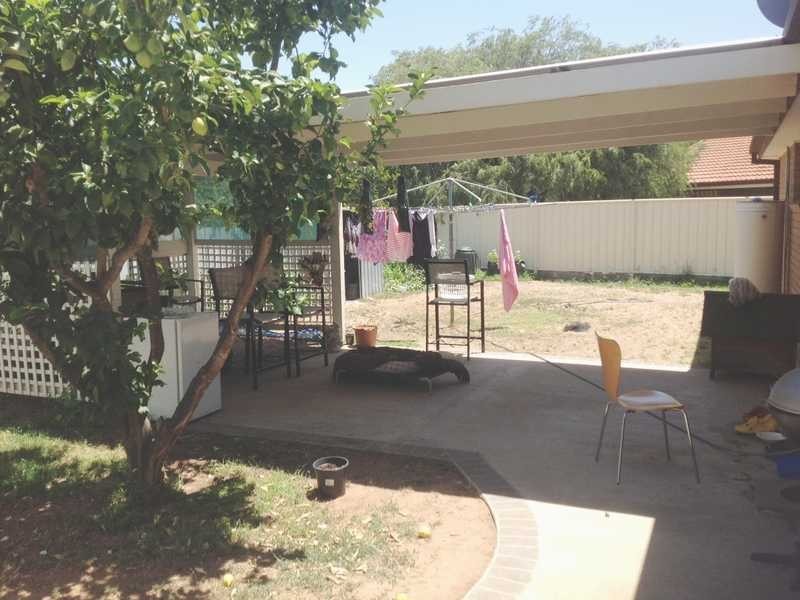 1 Carlyon Close, Moama NSW 2731
