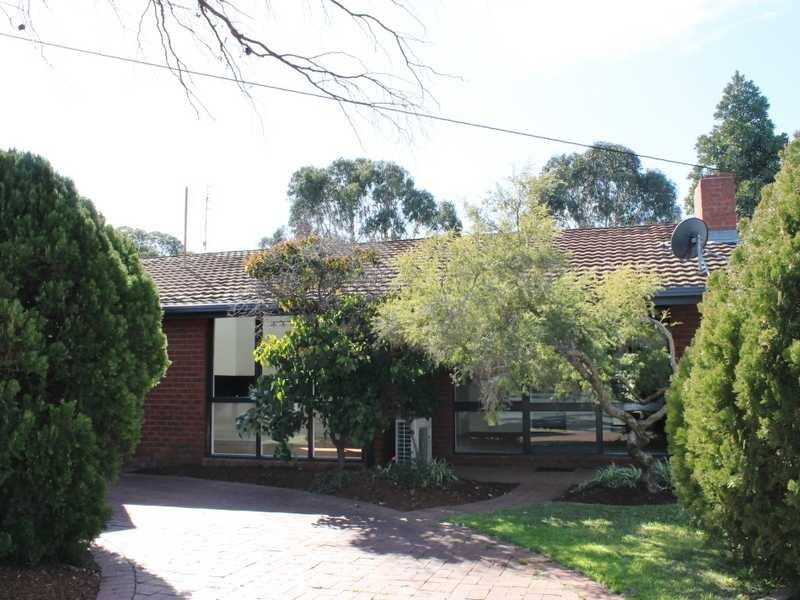 13 Martin Street, Moama NSW 2731