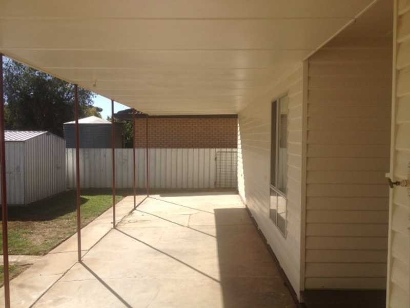 10 Archibald St, Lockington VIC 3563