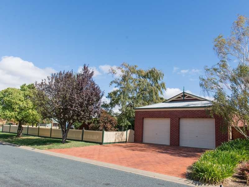 1 Oberin Court, Echuca VIC 3564