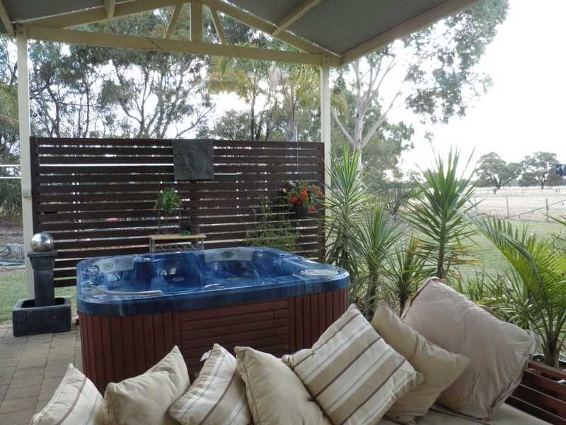 220 Carroll Rd, Echuca VIC 3564