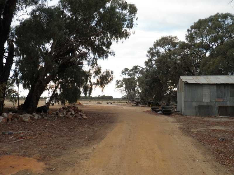 220 Carroll Rd, Echuca VIC 3564
