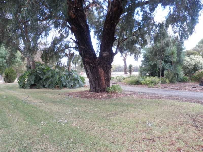 220 Carroll Rd, Echuca VIC 3564