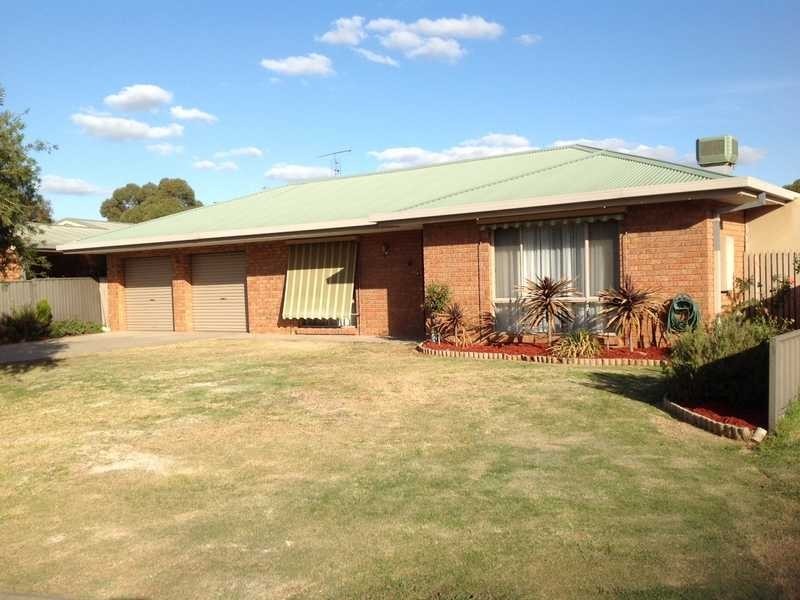 4 Rob Roy Crt, Echuca VIC 3564