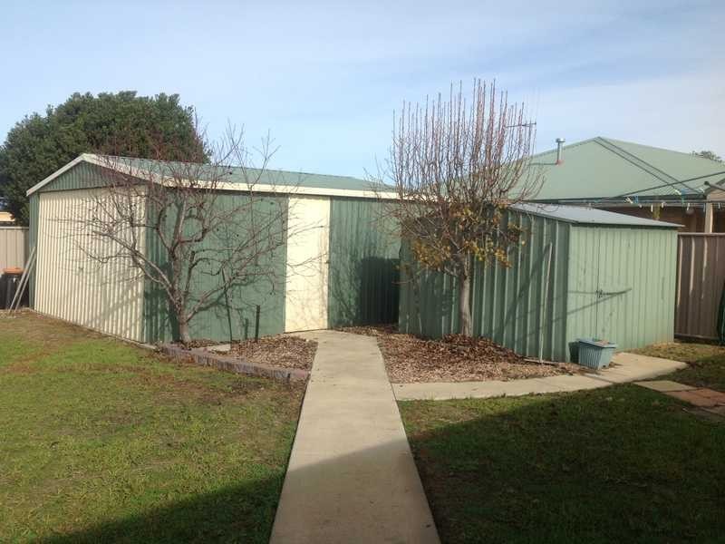 39 McSwains Rd, Echuca VIC 3564