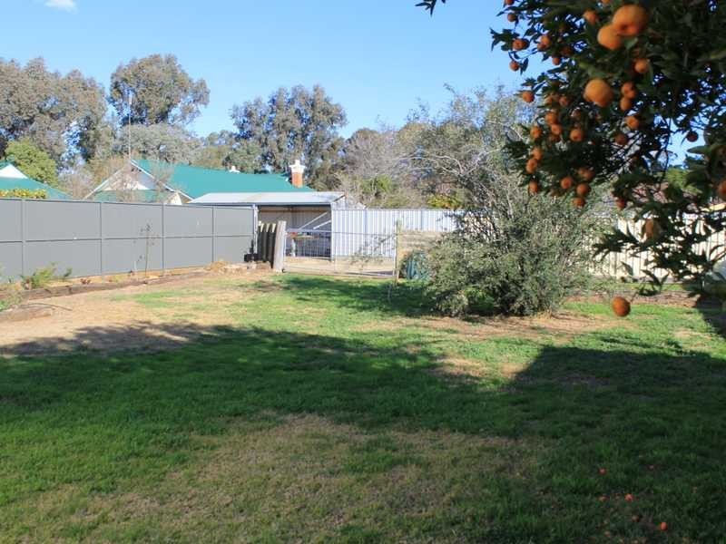 5 Simms Street, Moama NSW 2731