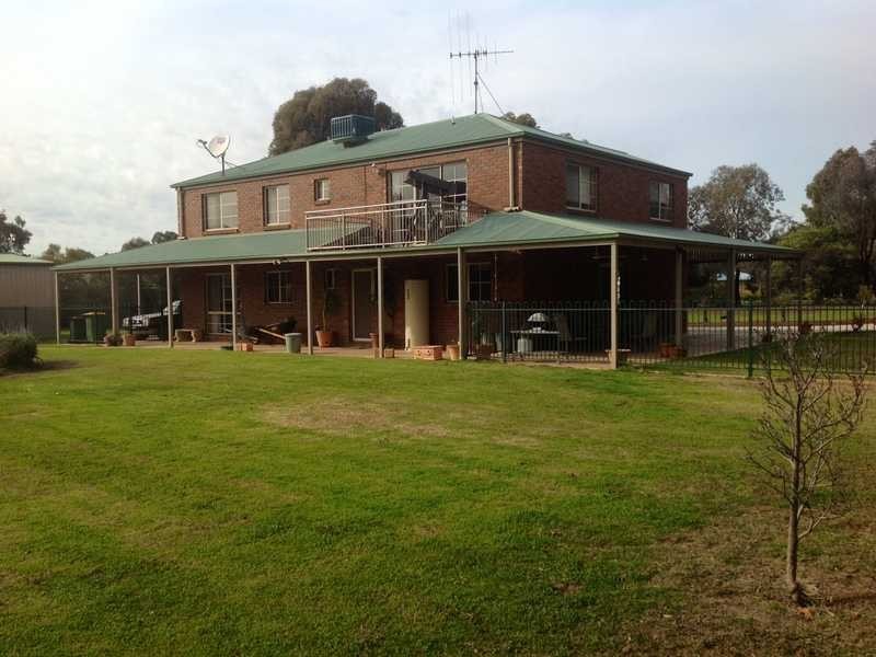 35 Riverview Court, Echuca VIC 3564