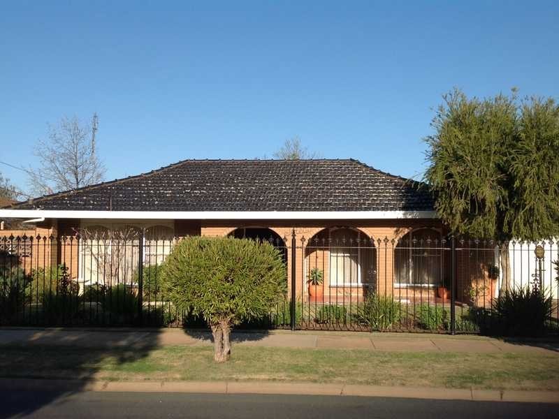 17 Rutley Crescent, Echuca VIC 3564