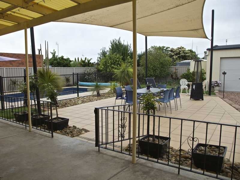 54 Hare Street, Echuca VIC 3564