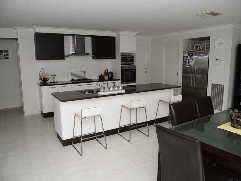 29 James St, Echuca VIC 3564