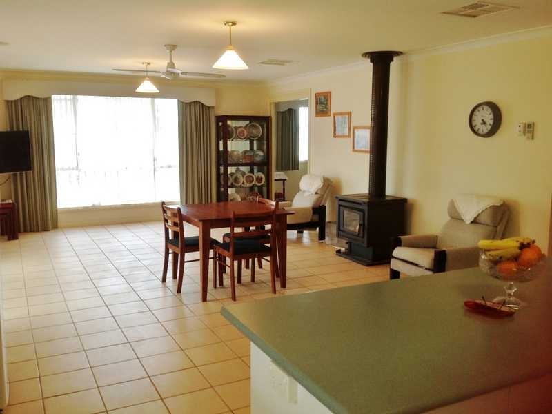 16 Aberdeen Way, Moama NSW 2731