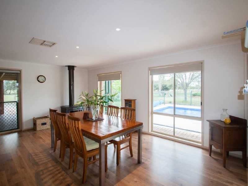 9 Casey Rd, Echuca VIC 3564